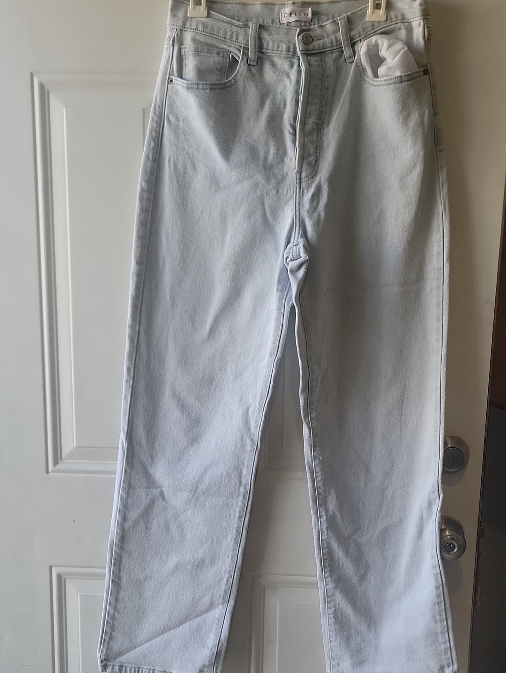 CELLO Light Wash Jeans Wide Straigh  -  Sz 11